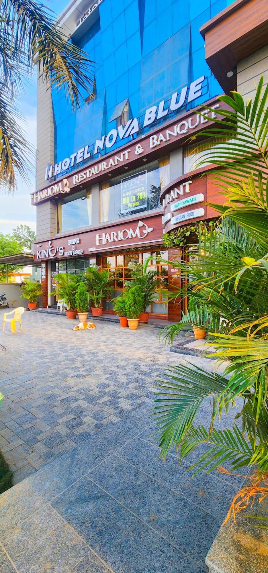 Hotel Nova Blue Ahmedabad Exterior photo