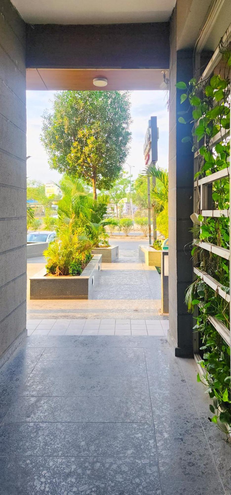 Hotel Nova Blue Ahmedabad Exterior photo